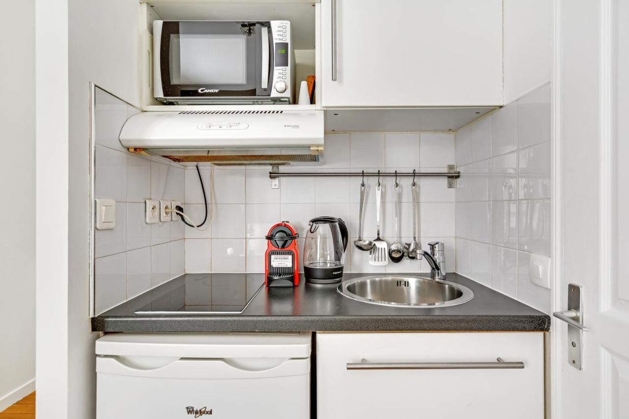 Pick A Flat'S Apartments In Batignolles - Rue Biot Paris Exterior photo