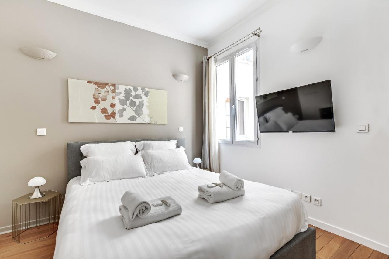 Pick A Flat'S Apartments In Batignolles - Rue Biot Paris Exterior photo